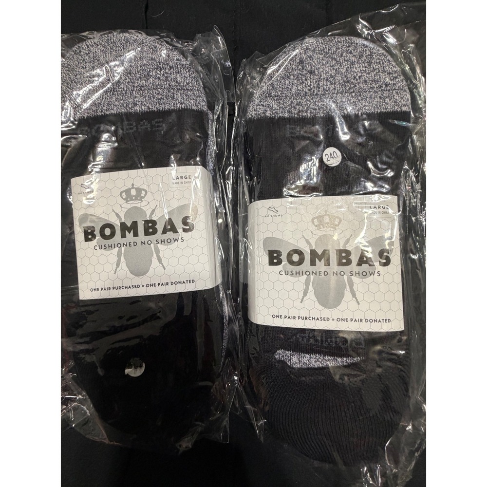 Bombas Cushioned No Show Socks 2 Pair Set Large Black White‎ Grey Heel Grips NEW